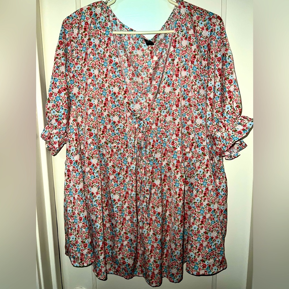 New SHEIN curve multi color flower blouse size 3x